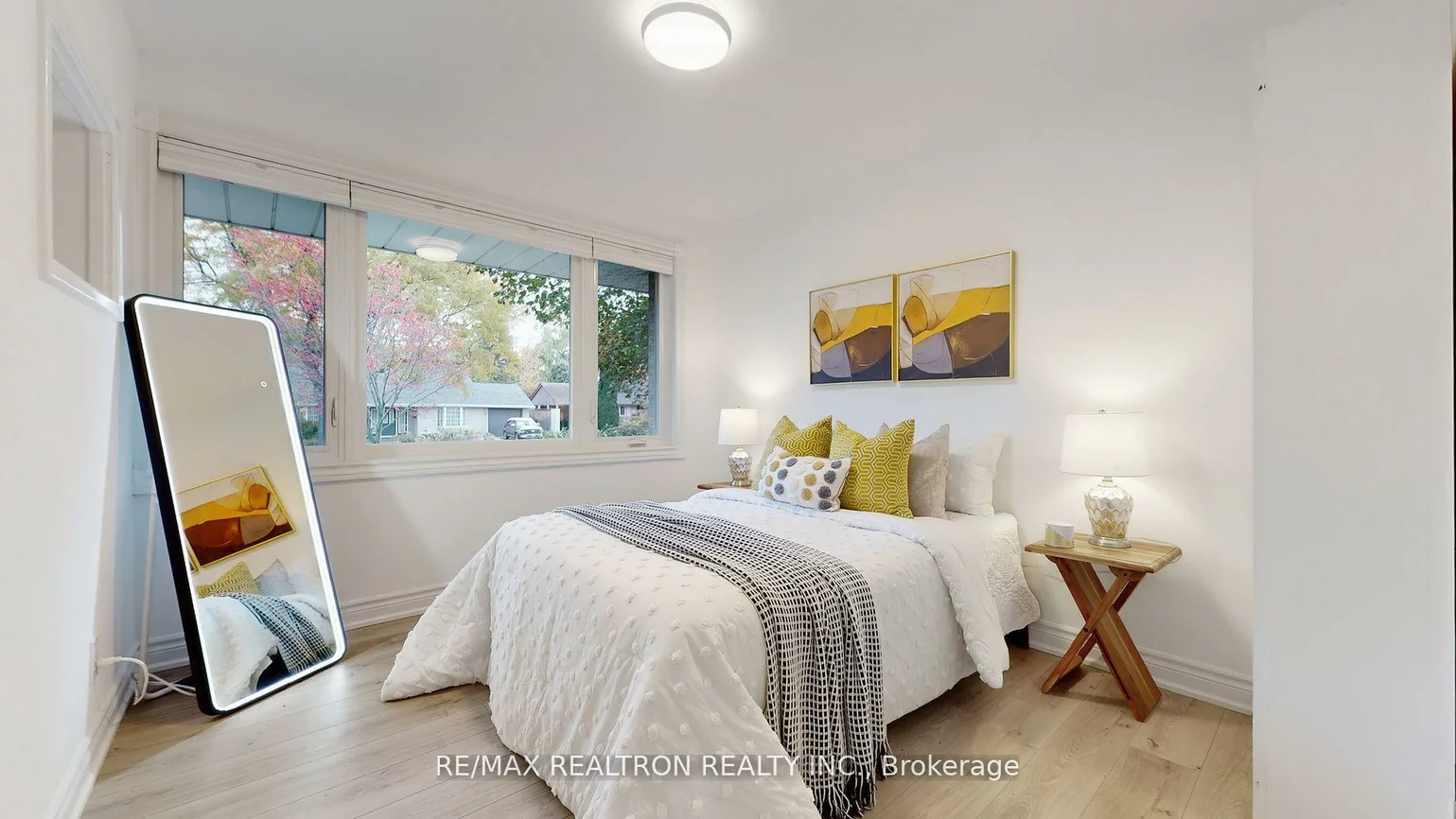 53, Wallingford, Parkwoods-Donalda, Toronto