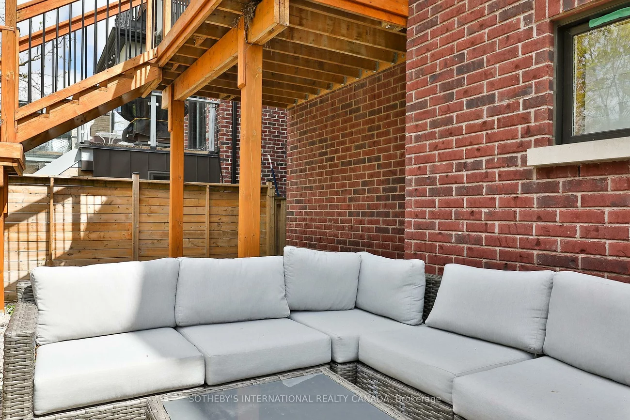 128, Park Home, Willowdale West, Toronto