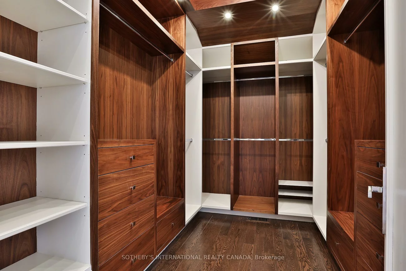 128, Park Home, Willowdale West, Toronto