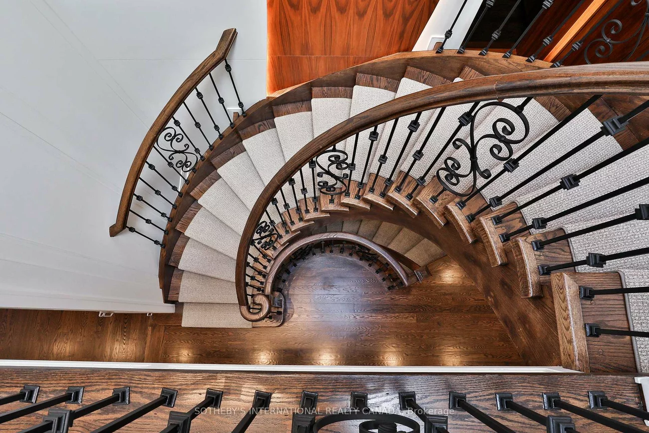 128, Park Home, Willowdale West, Toronto