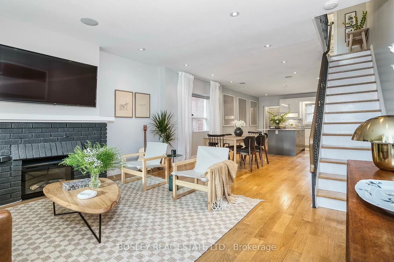 38, Halton, Trinity-Bellwoods, Toronto