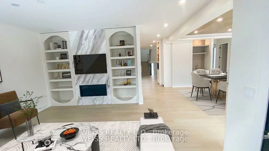 137, Bannockburn, Bedford Park-Nortown, Toronto