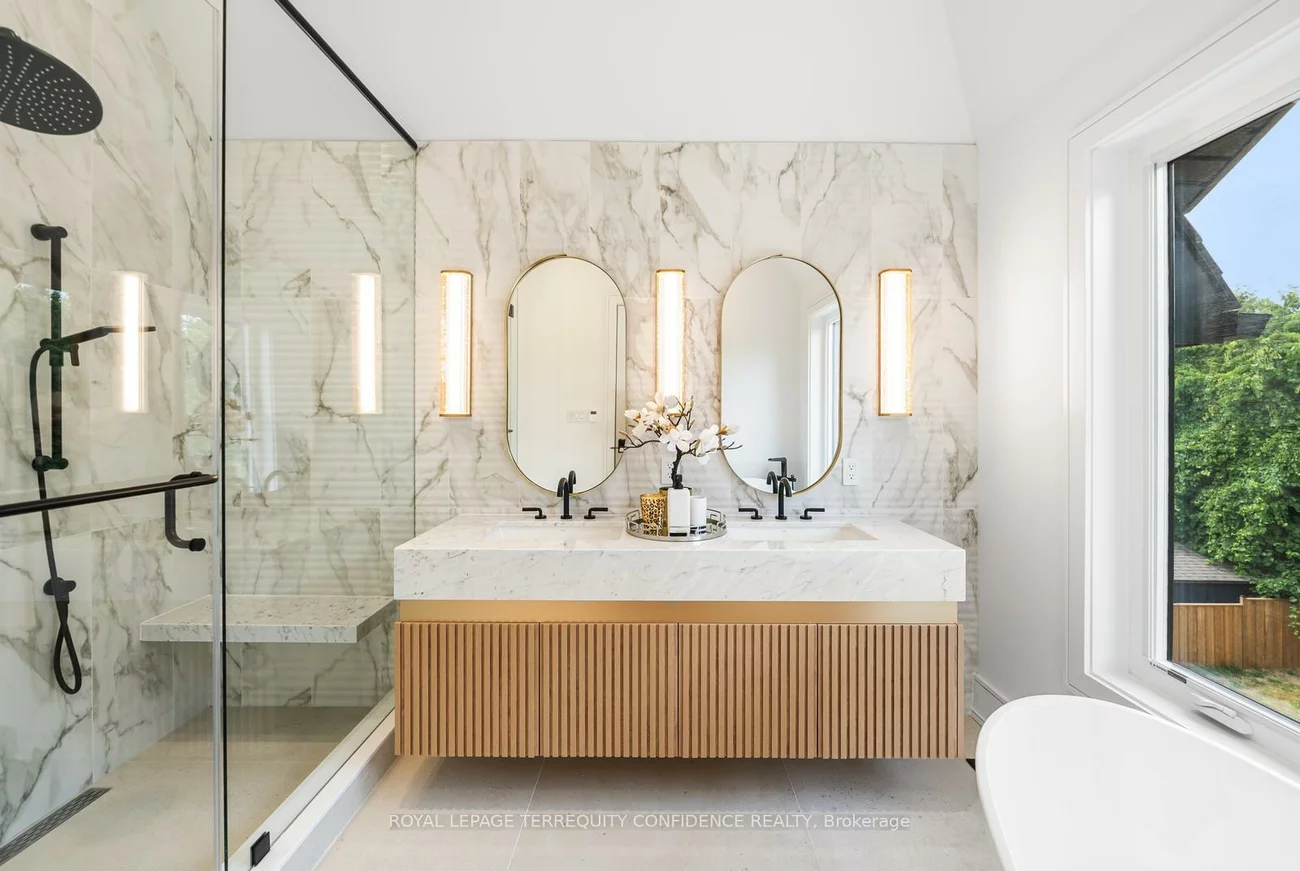 338A, Horsham, Willowdale West, Toronto