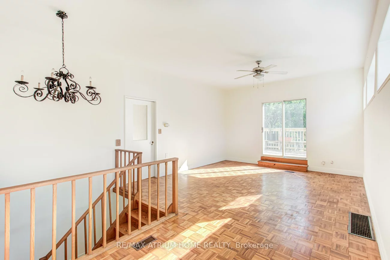 165, Florence, Lansing-Westgate, Toronto