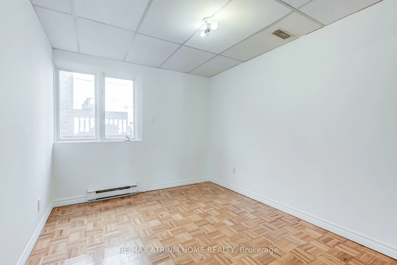 165, Florence, Lansing-Westgate, Toronto