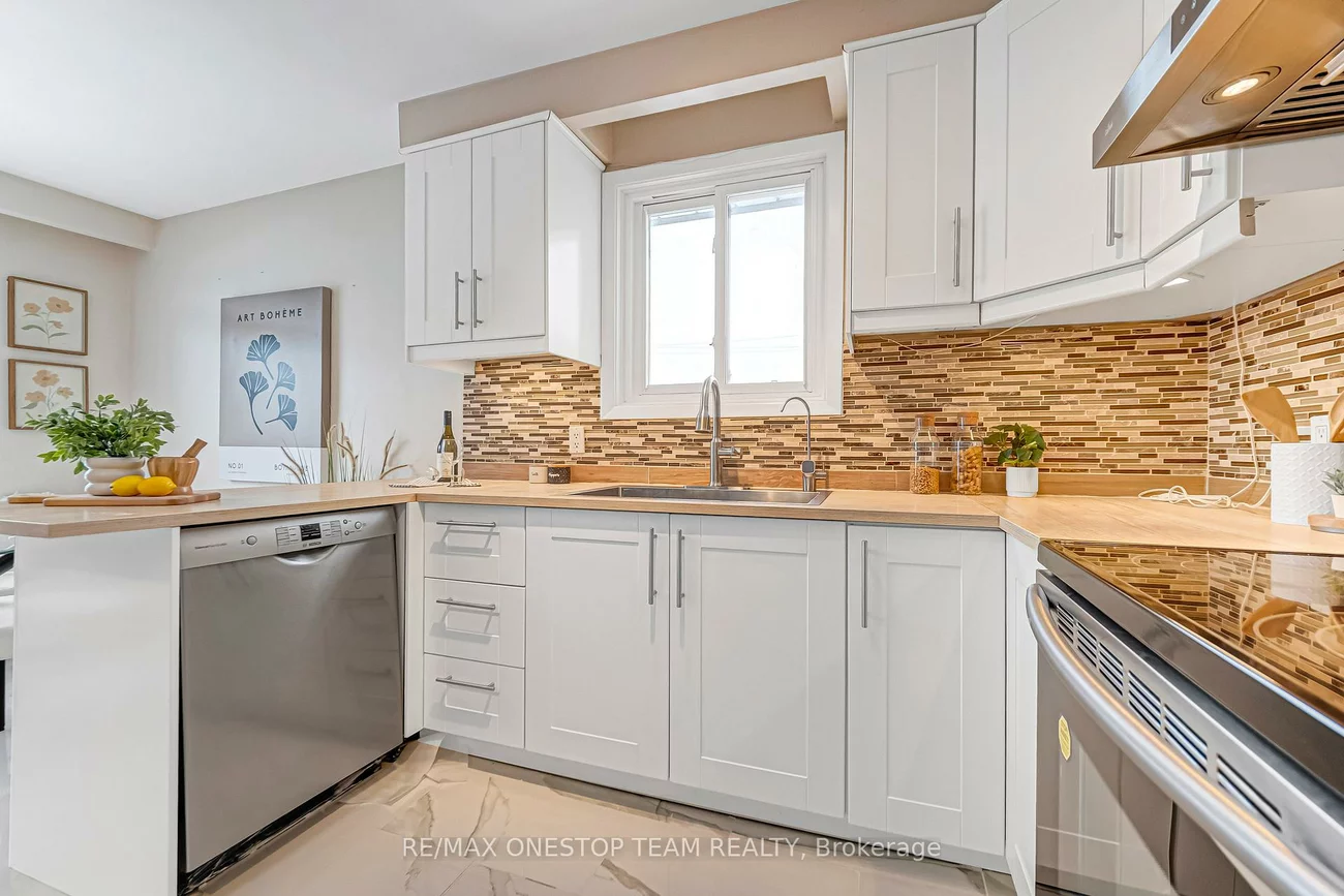 157, Edmonton, Pleasant View, Toronto