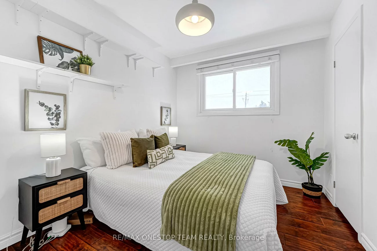 157, Edmonton, Pleasant View, Toronto