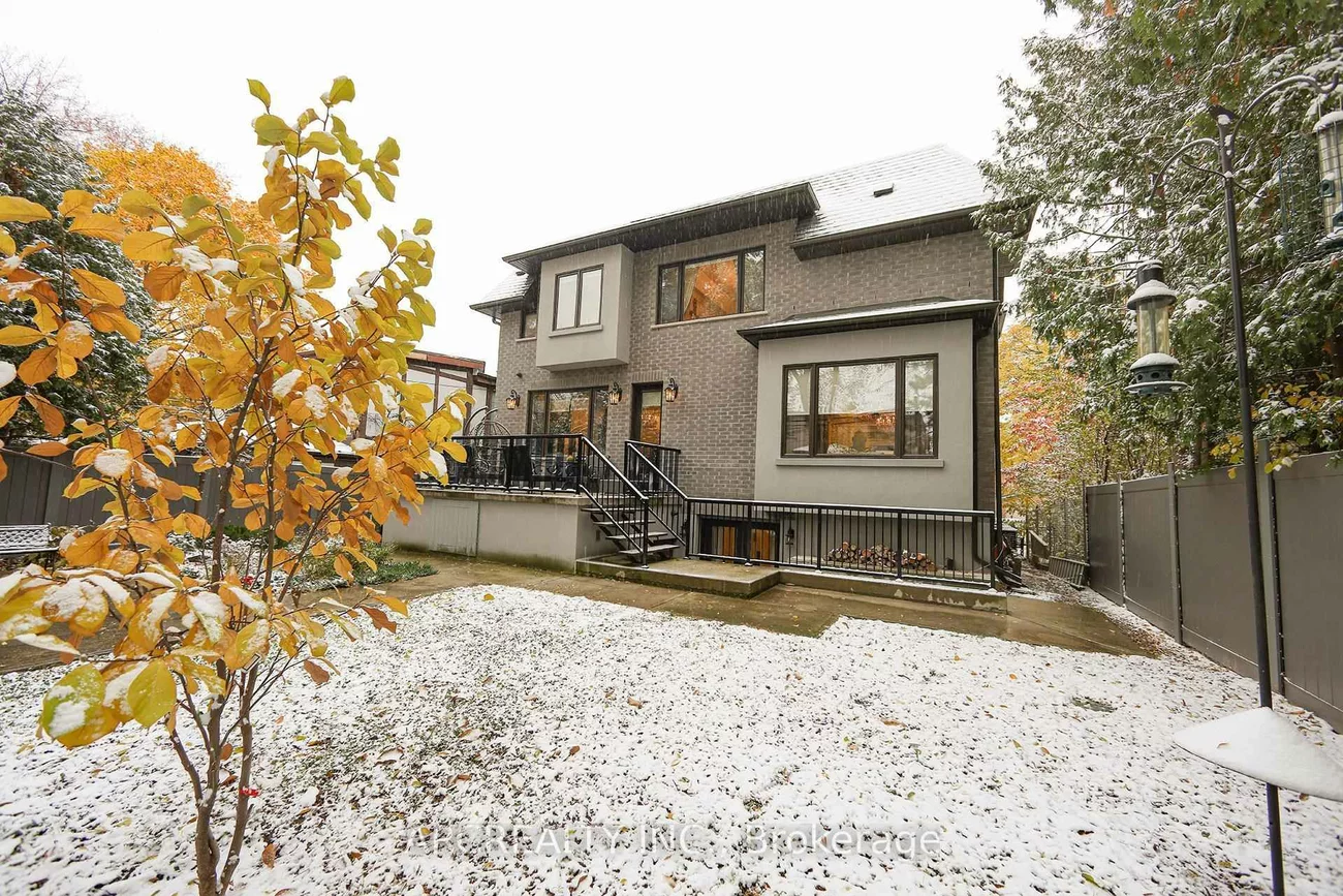 188, Alfred, Willowdale East, Toronto