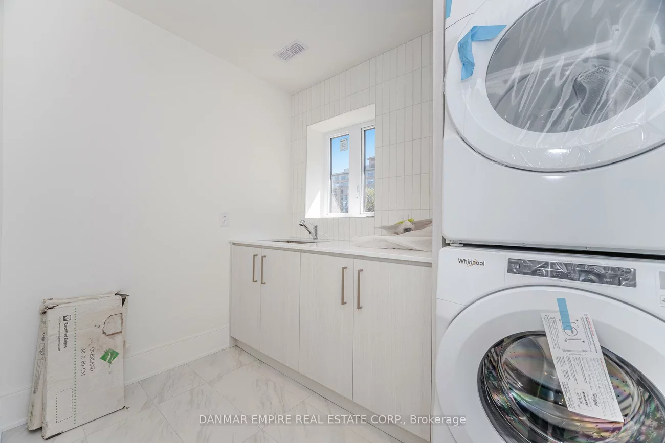 6, Casino, Bathurst Manor, Toronto