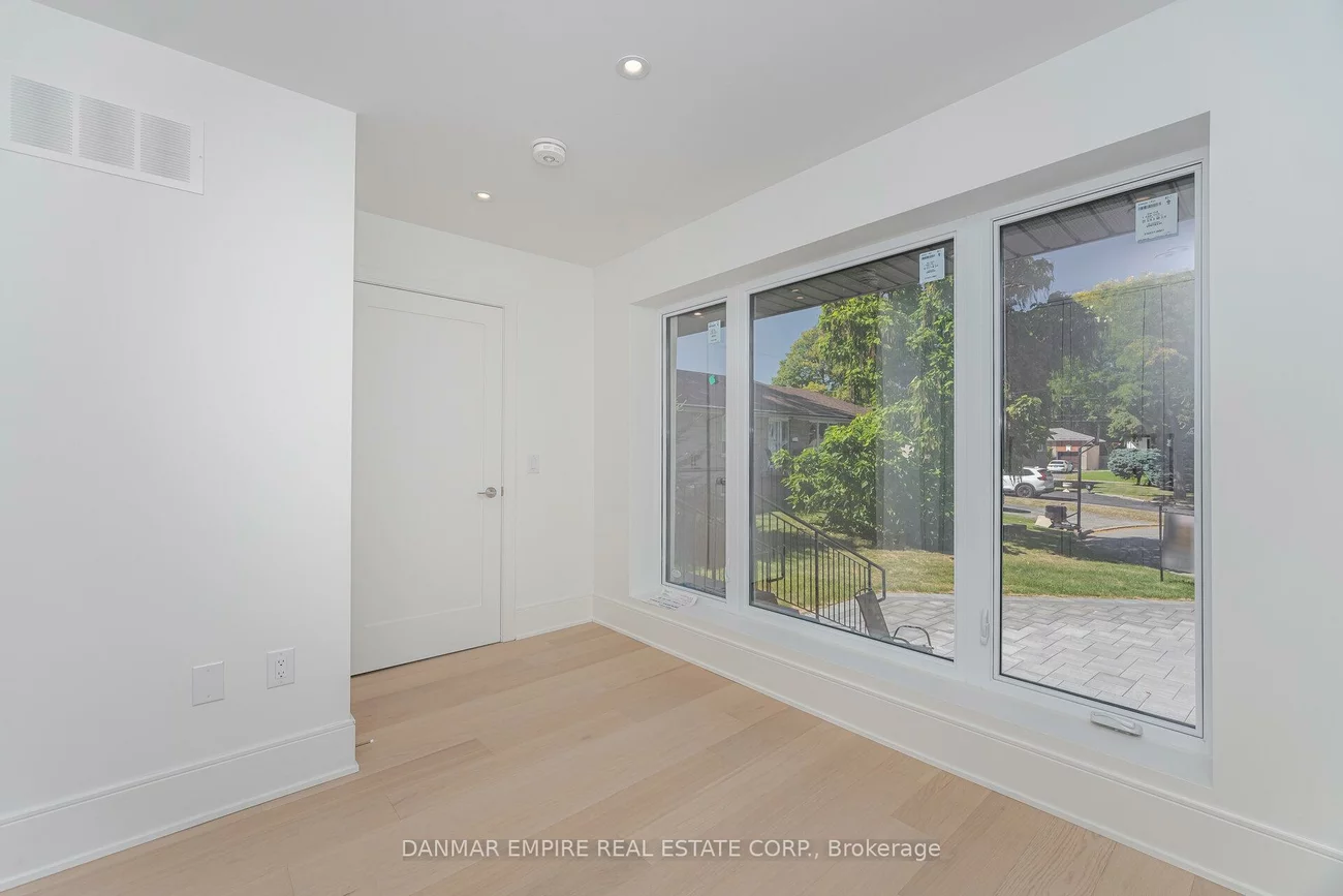 6, Casino, Bathurst Manor, Toronto