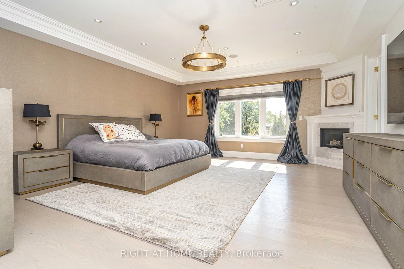 377, Brooke, Bedford Park-Nortown, Toronto