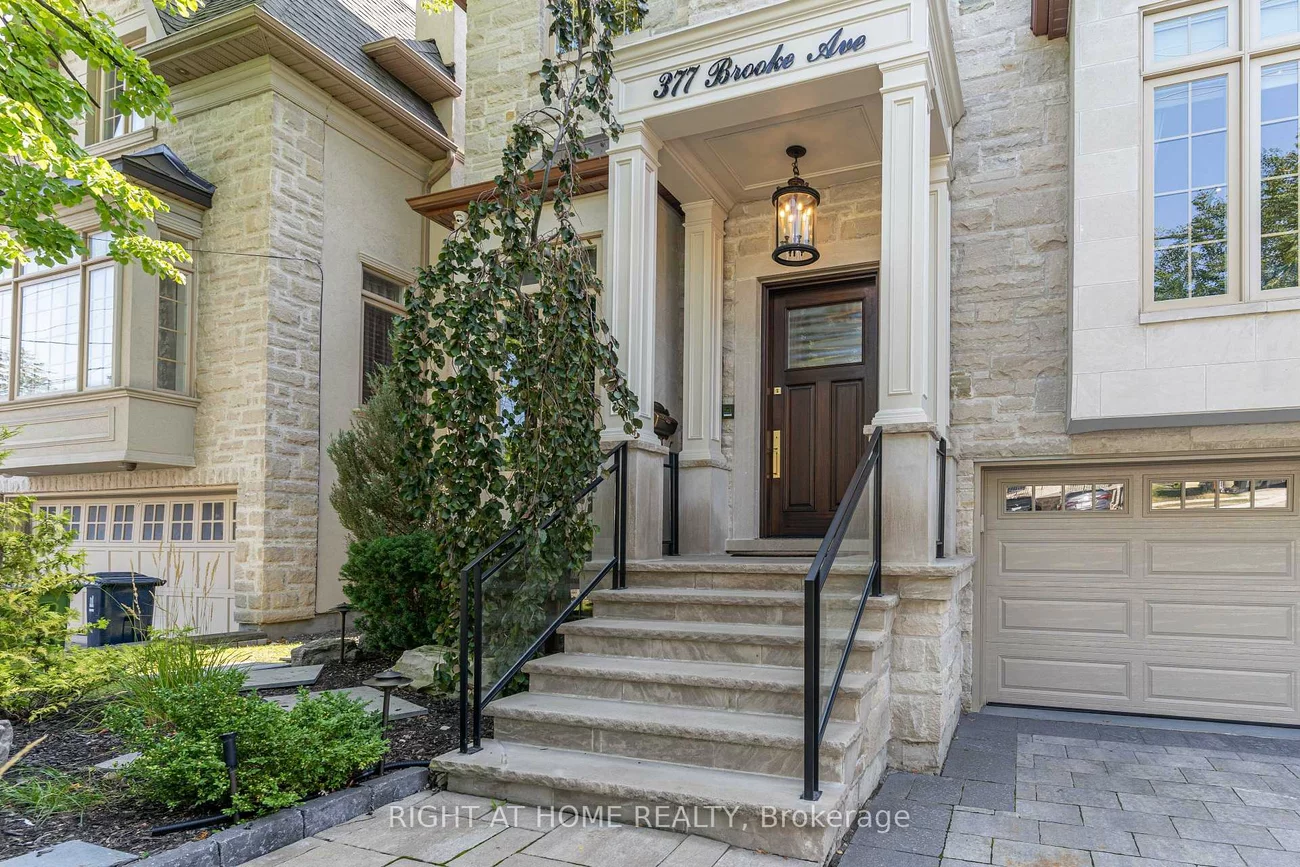 377, Brooke, Bedford Park-Nortown, Toronto