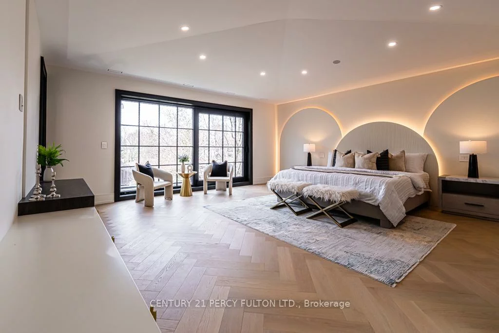 210, Homewood, Newtonbrook West, Toronto