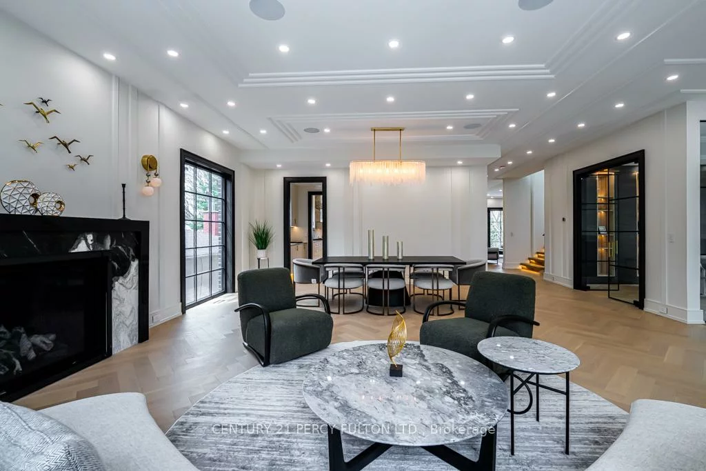 210, Homewood, Newtonbrook West, Toronto