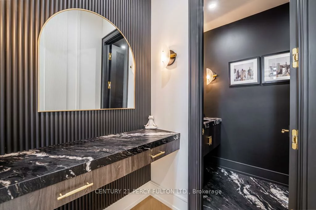 210, Homewood, Newtonbrook West, Toronto