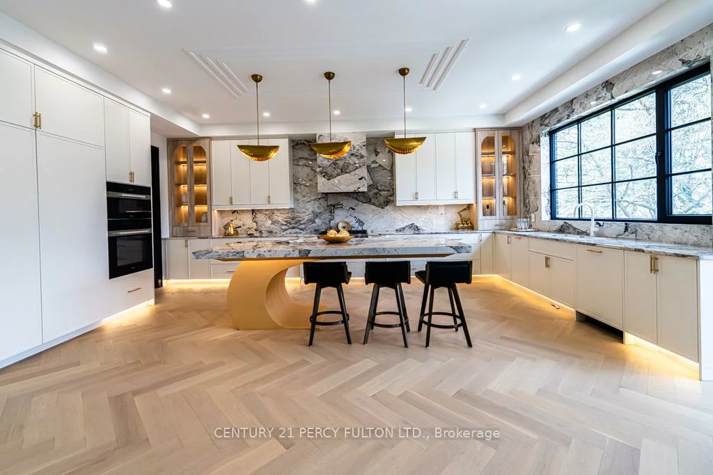 210, Homewood, Newtonbrook West, Toronto