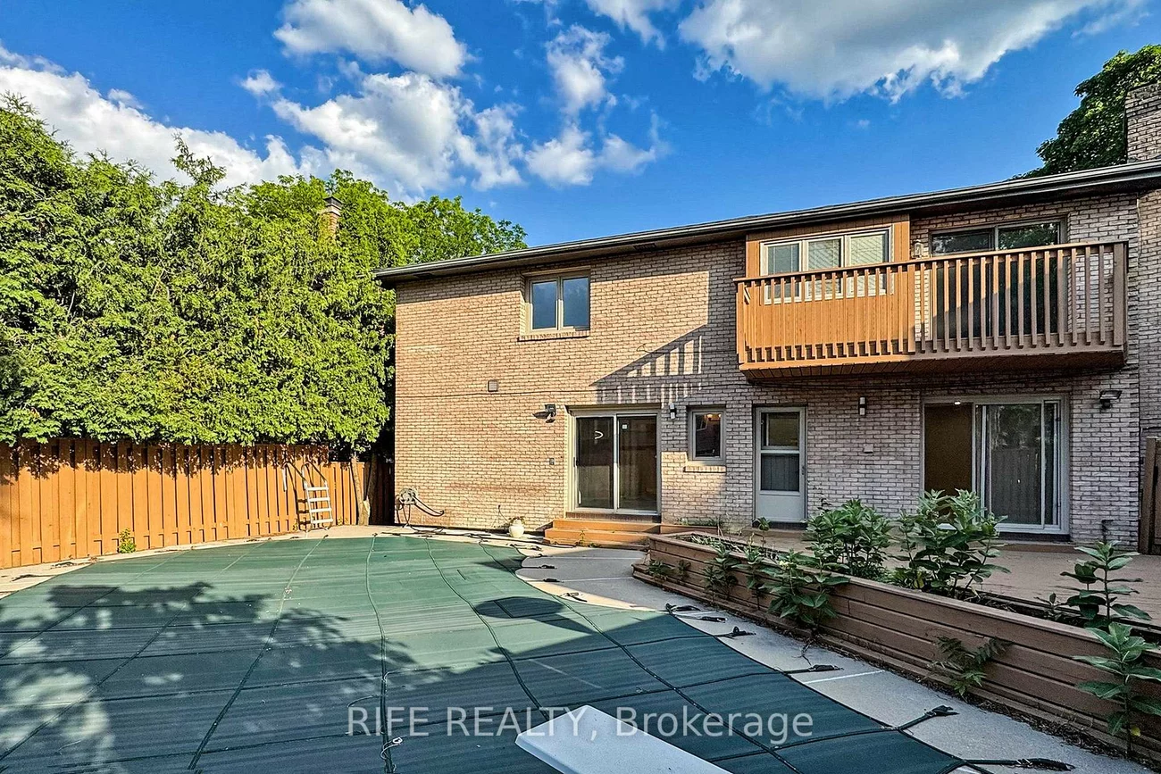 8, Elliotwood, St. Andrew-Windfields, Toronto