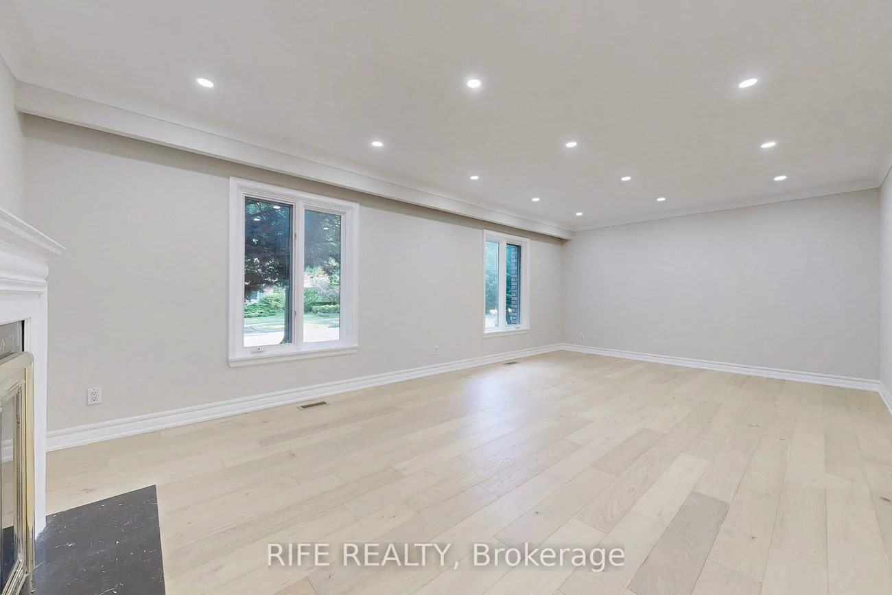 8, Elliotwood, St. Andrew-Windfields, Toronto