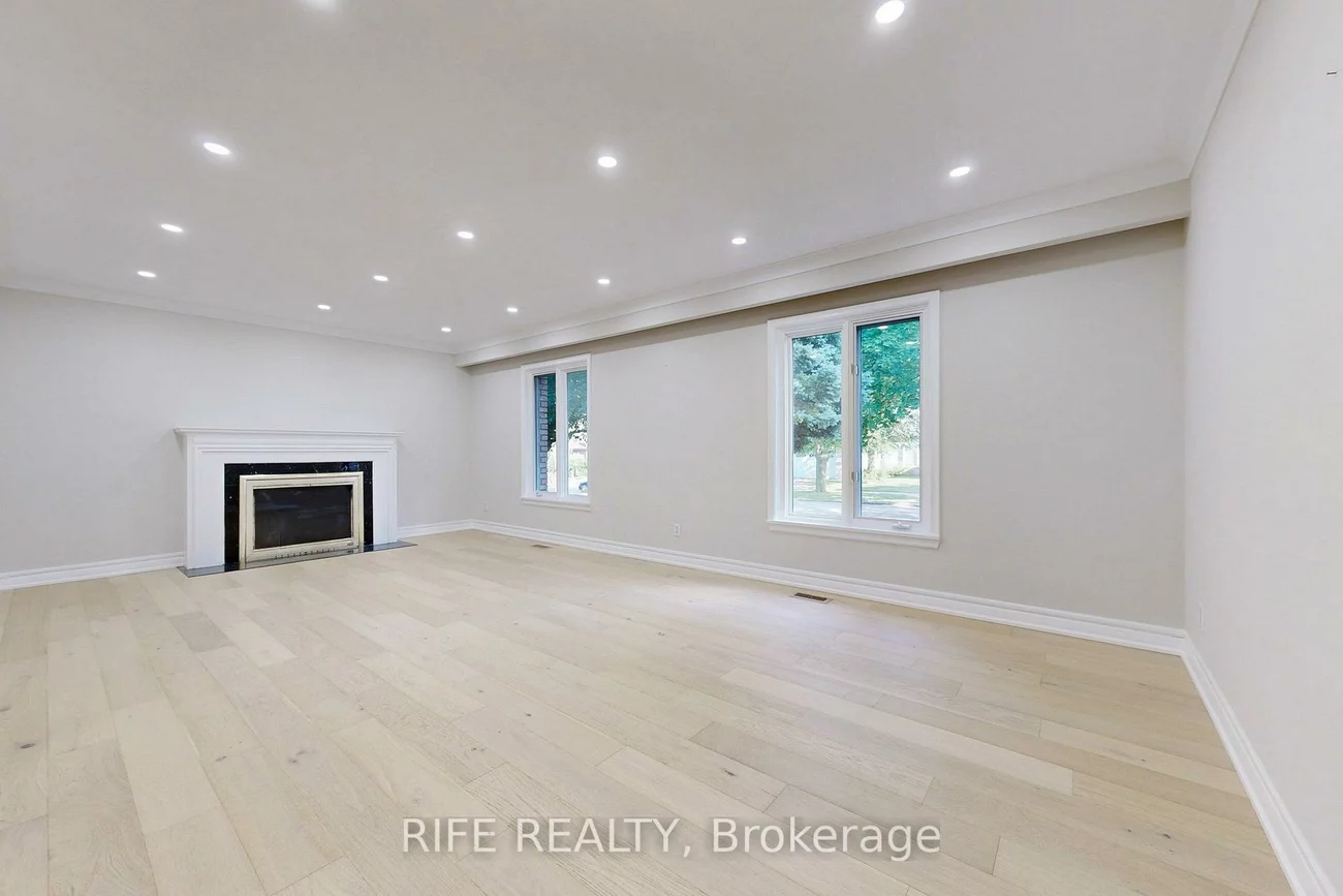 8, Elliotwood, St. Andrew-Windfields, Toronto