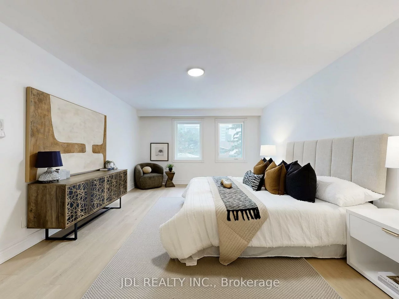 16, Clayland, Parkwoods-Donalda, Toronto