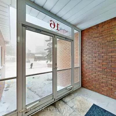 16, Clayland, Parkwoods-Donalda, Toronto