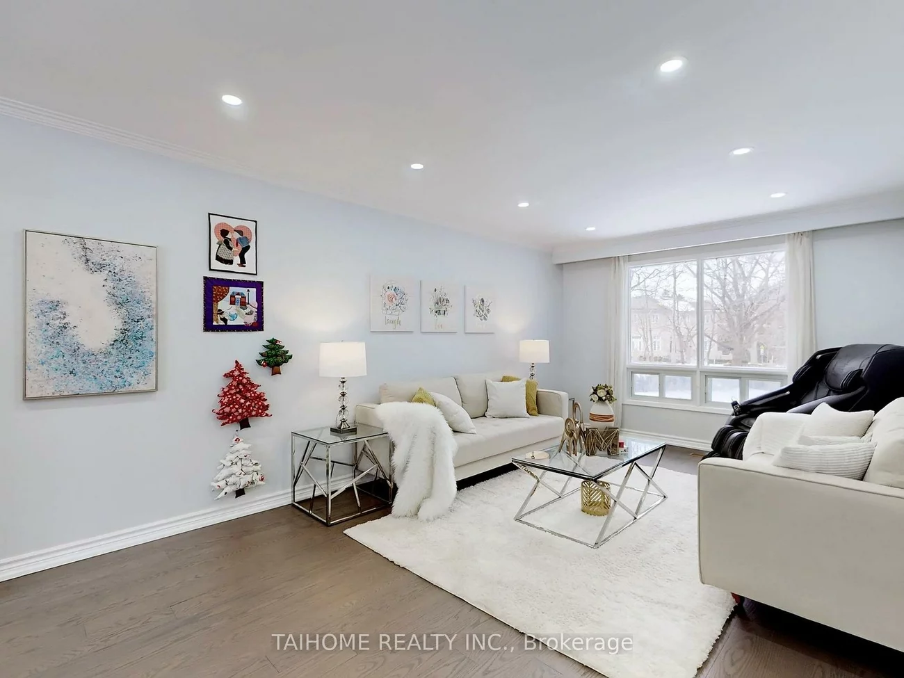 10, Centurion, Bayview Woods-Steeles, Toronto