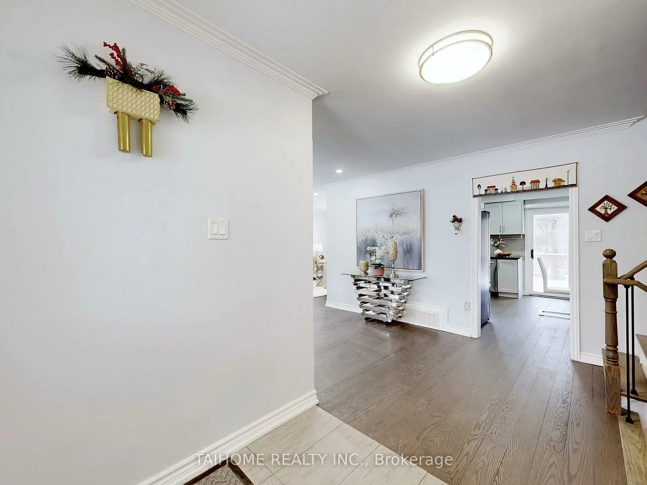 10, Centurion, Bayview Woods-Steeles, Toronto