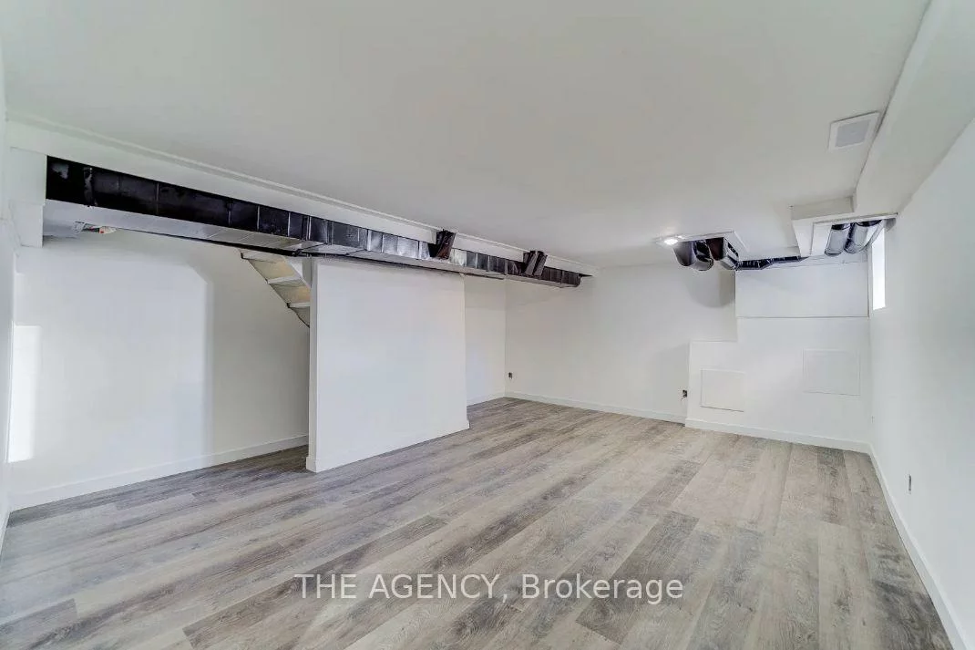 259, Robina, Oakwood Village, Toronto