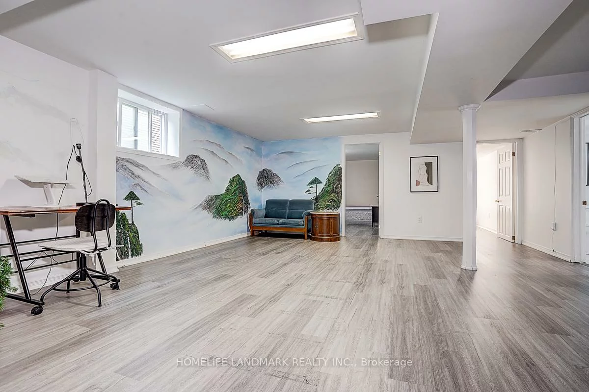 89, Whitehorn, Don Valley Village, Toronto