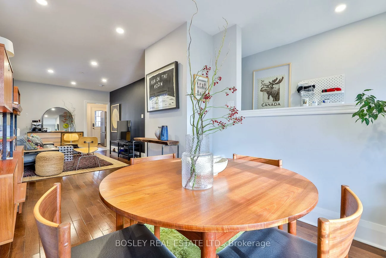 663, Vaughan, Oakwood Village, Toronto