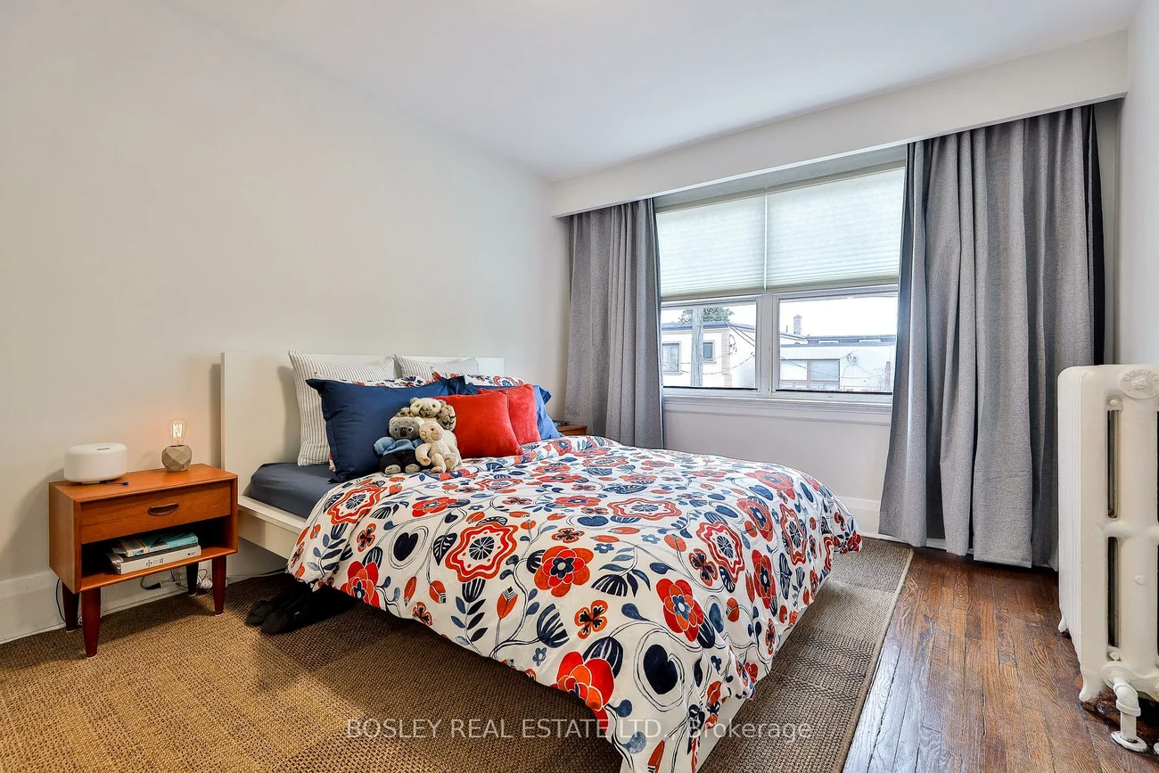 663, Vaughan, Oakwood Village, Toronto