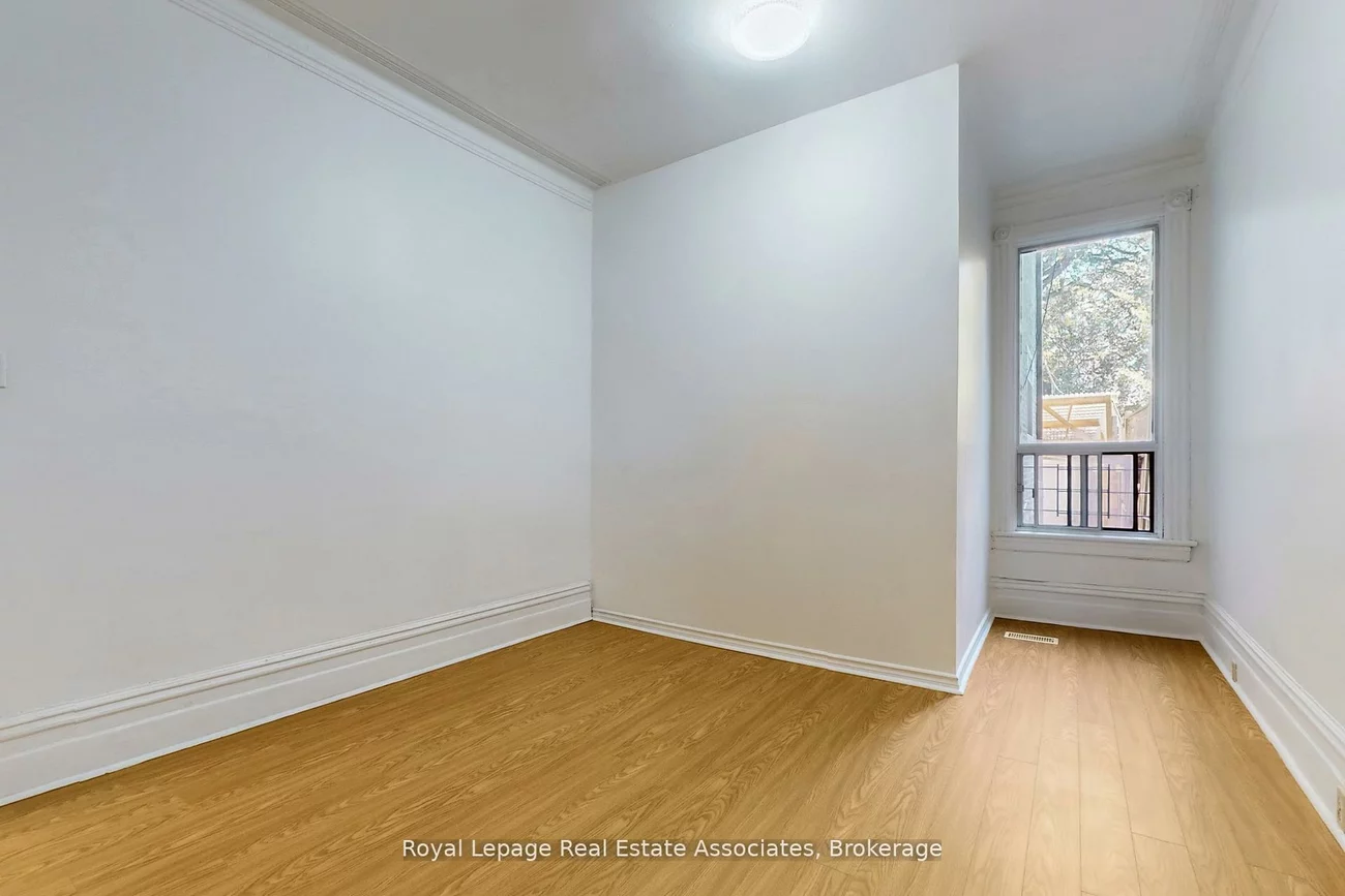 143, Seaton, Moss Park, Toronto