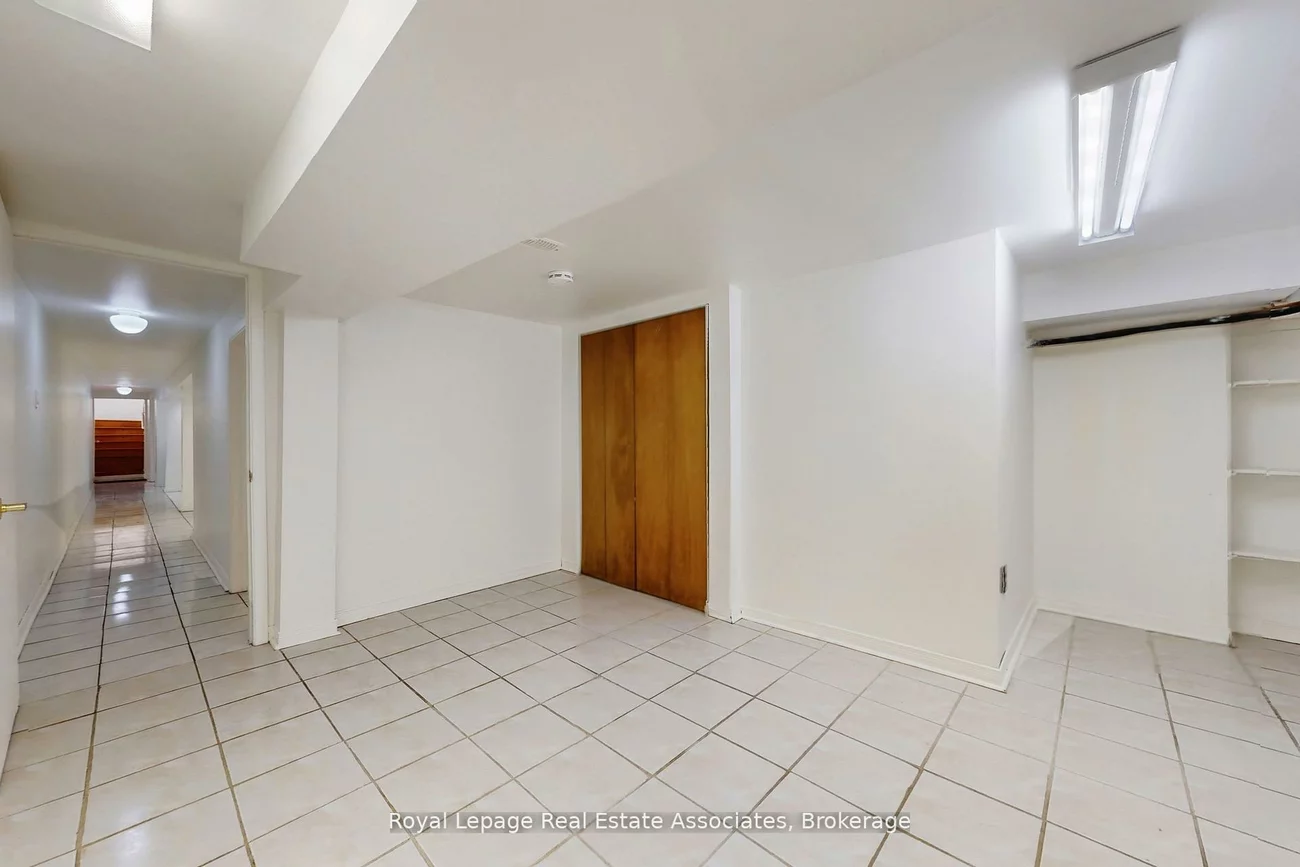 143, Seaton, Moss Park, Toronto