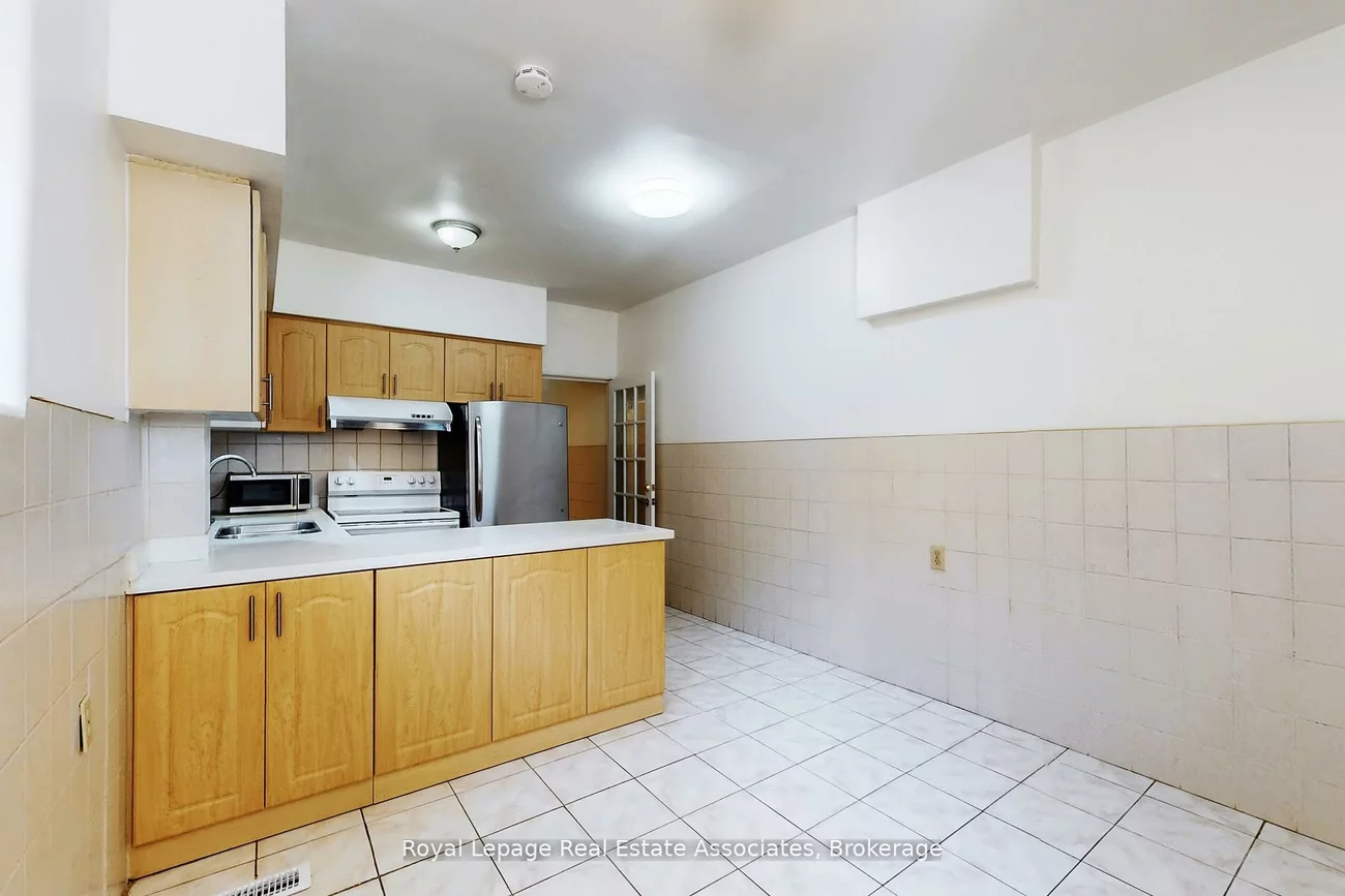 143, Seaton, Moss Park, Toronto