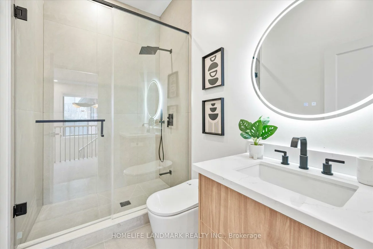 25, Sutcliffe, Bayview Village, Toronto