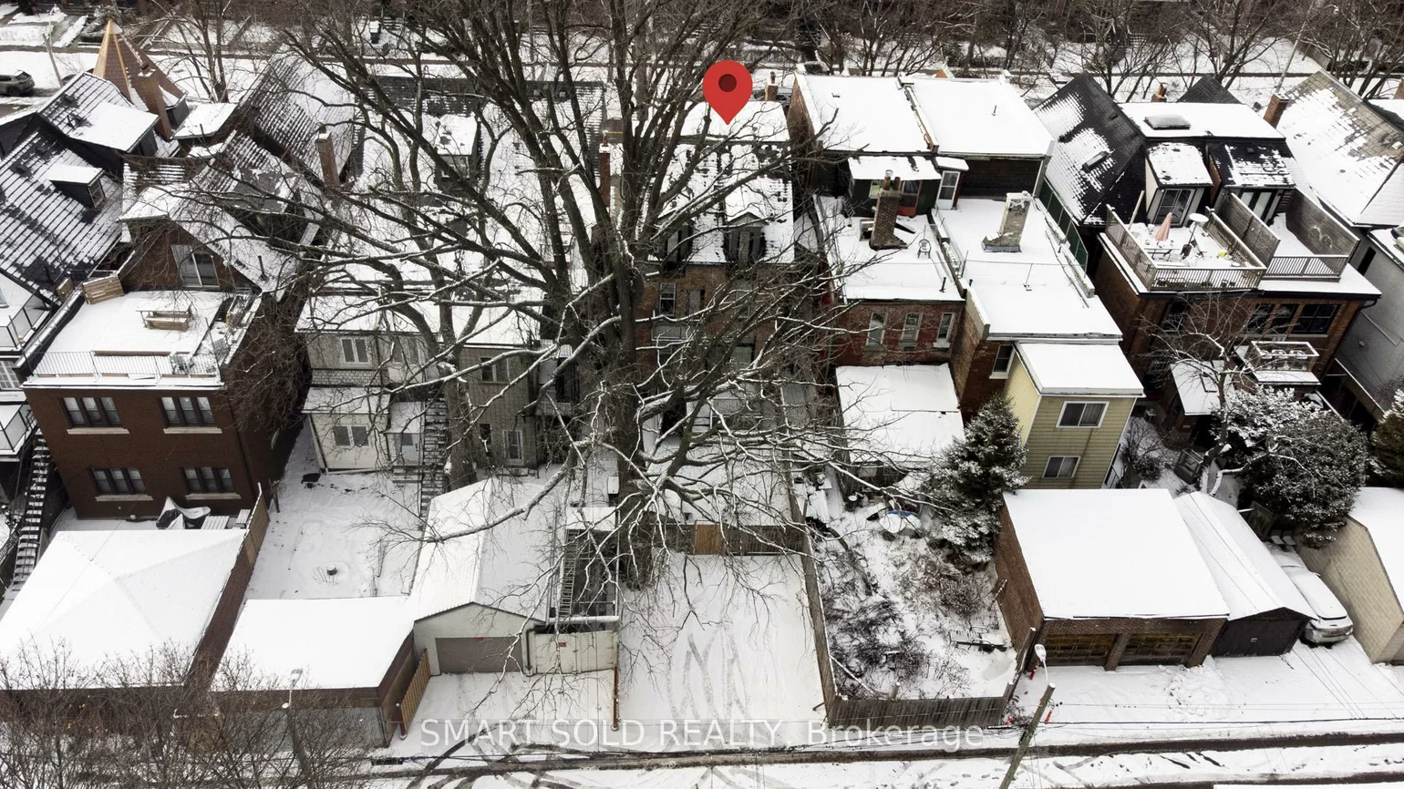 61, Brunswick, University, Toronto