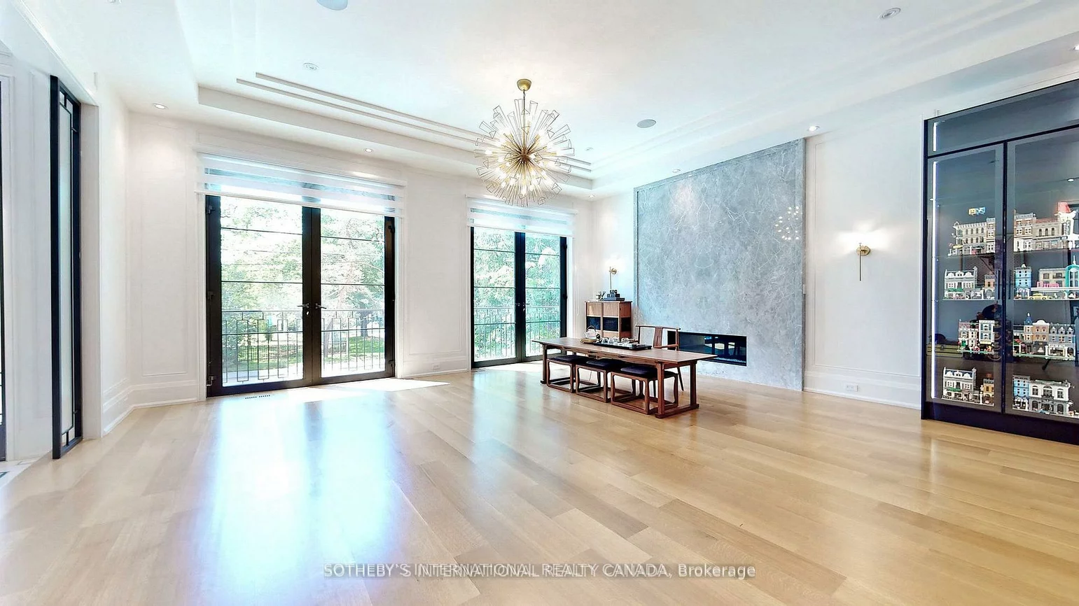 101, Dunloe, Forest Hill South, Toronto