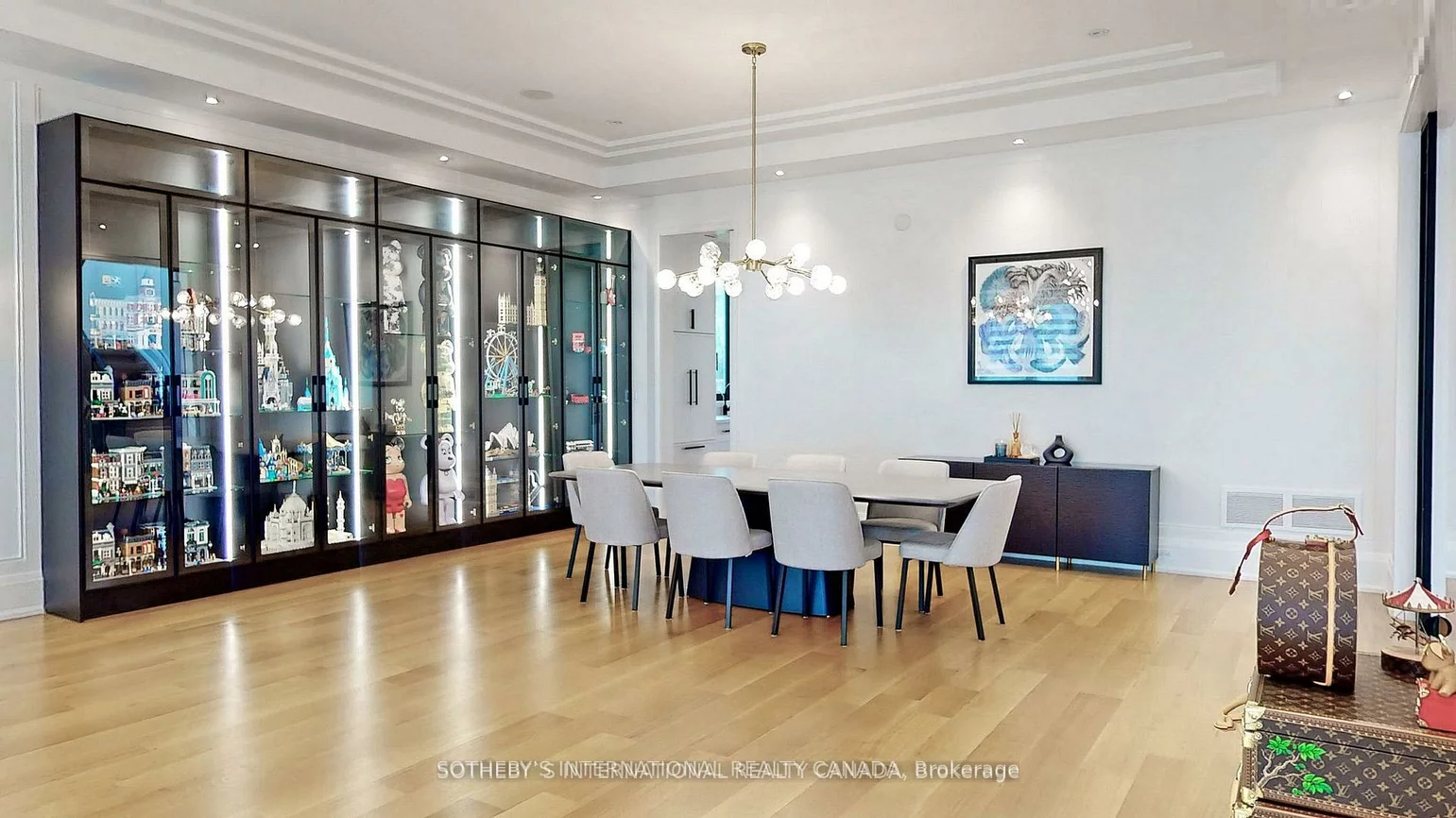 101, Dunloe, Forest Hill South, Toronto