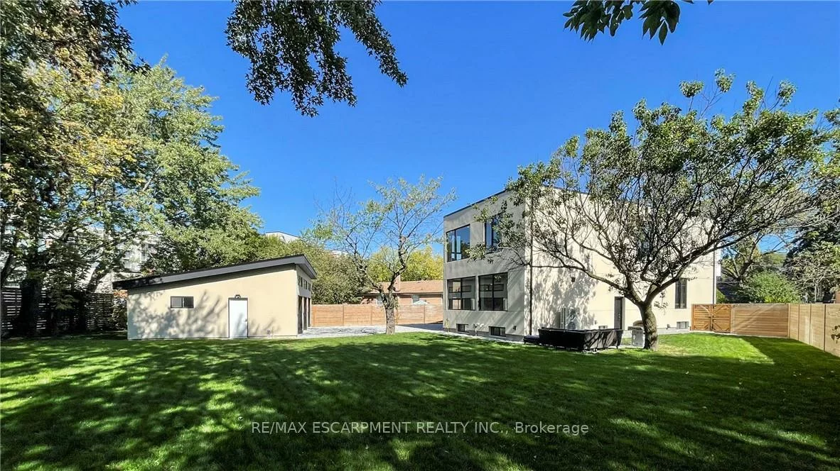 28, Dunsmore, Clanton Park, Toronto