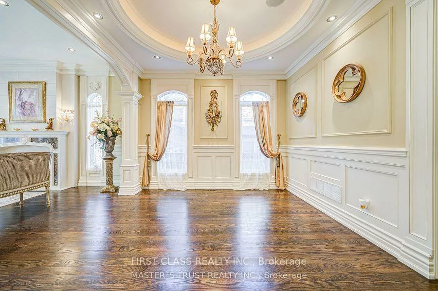 216, Parkview, Willowdale East, Toronto