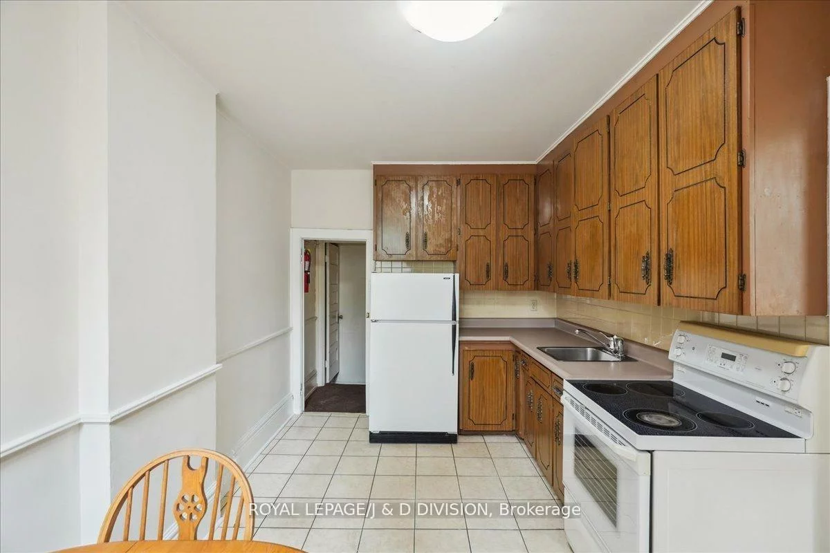 51, Chicora, Annex, Toronto