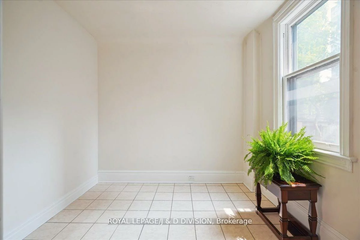 51, Chicora, Annex, Toronto