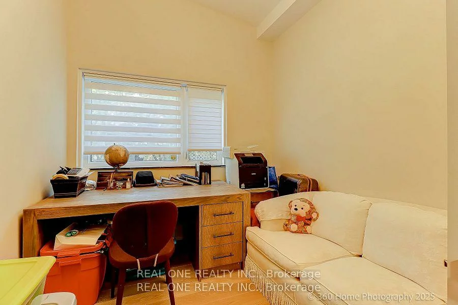 10, North Hills, Banbury-Don Mills, Toronto