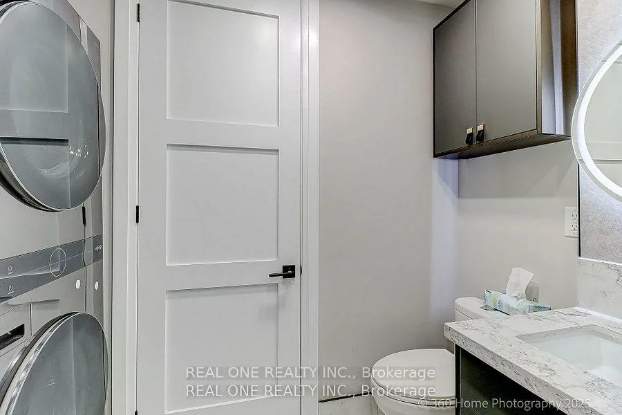 10, North Hills, Banbury-Don Mills, Toronto