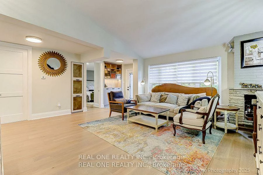 10, North Hills, Banbury-Don Mills, Toronto