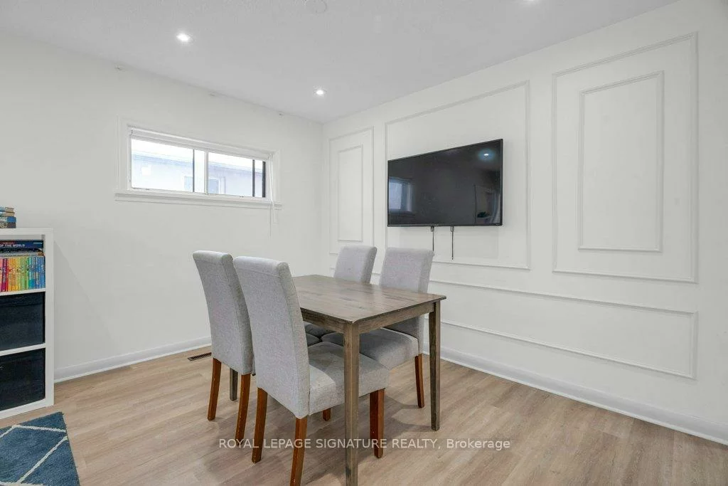 184, Hendon, Newtonbrook West, Toronto