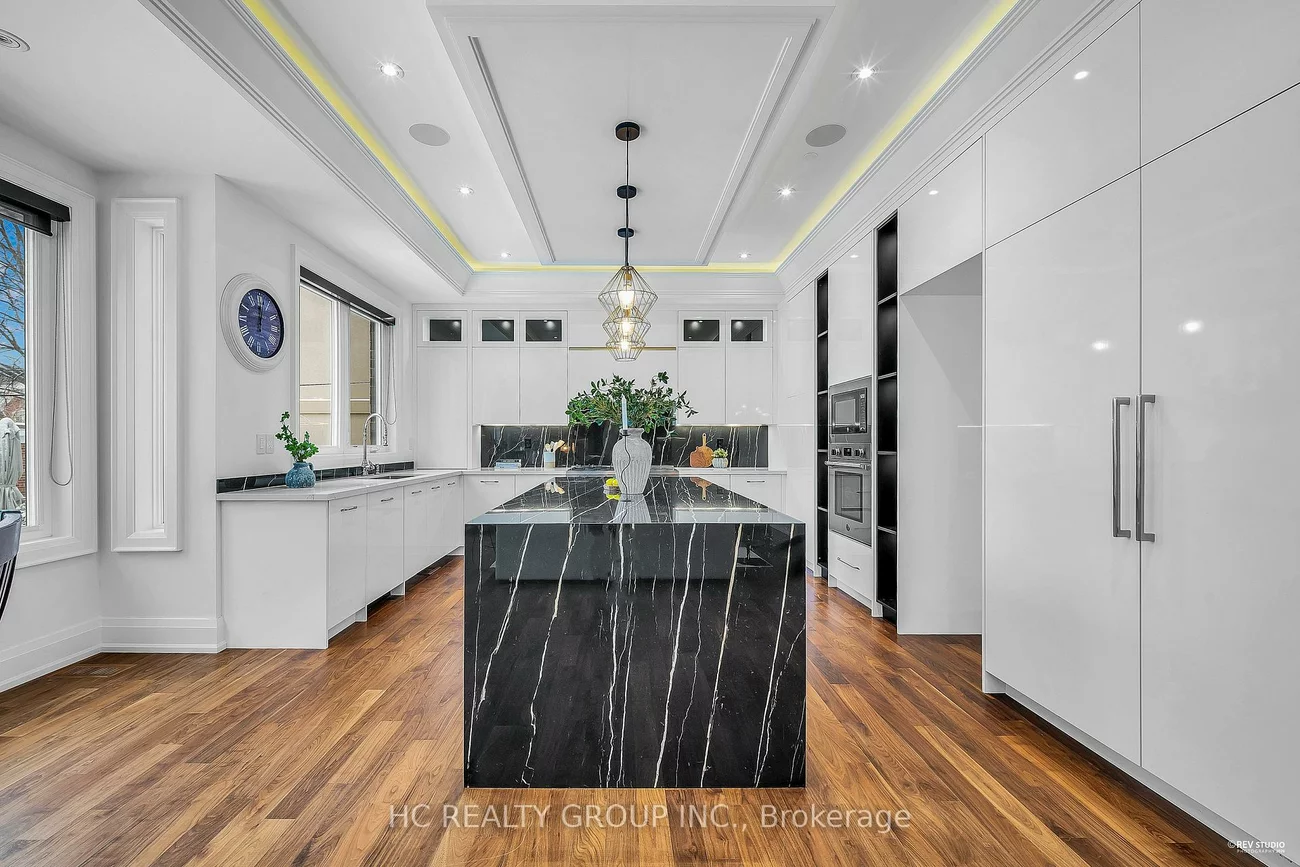 92, Glen Rush, Bedford Park-Nortown, Toronto