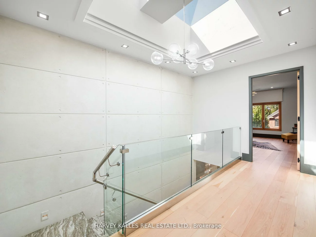 170, Burndale, Lansing-Westgate, Toronto