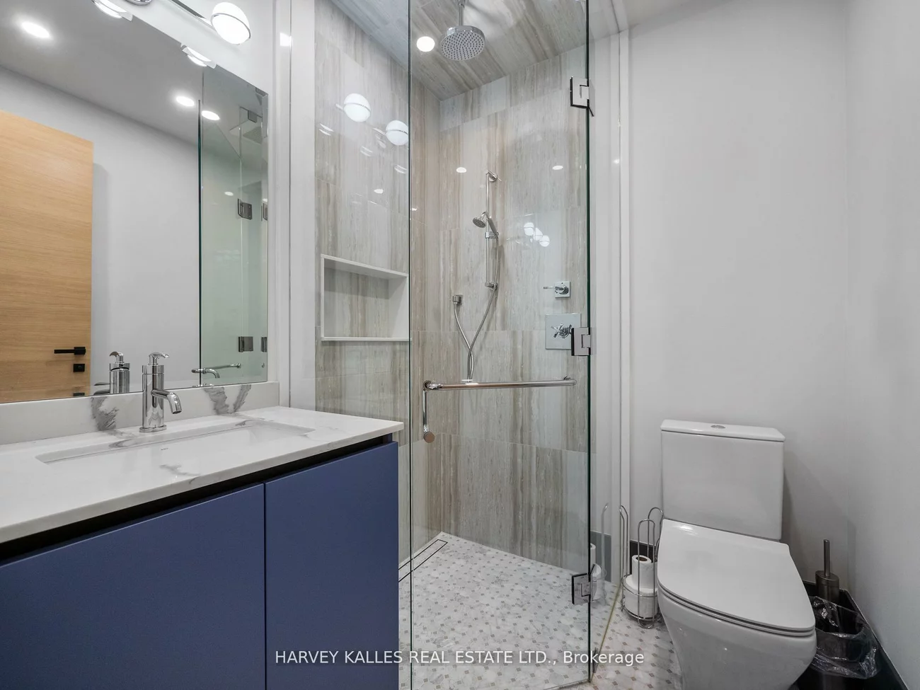 170, Burndale, Lansing-Westgate, Toronto