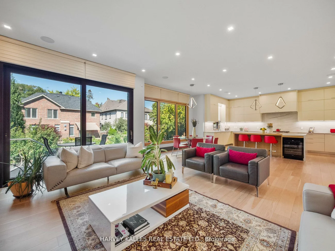 170, Burndale, Lansing-Westgate, Toronto